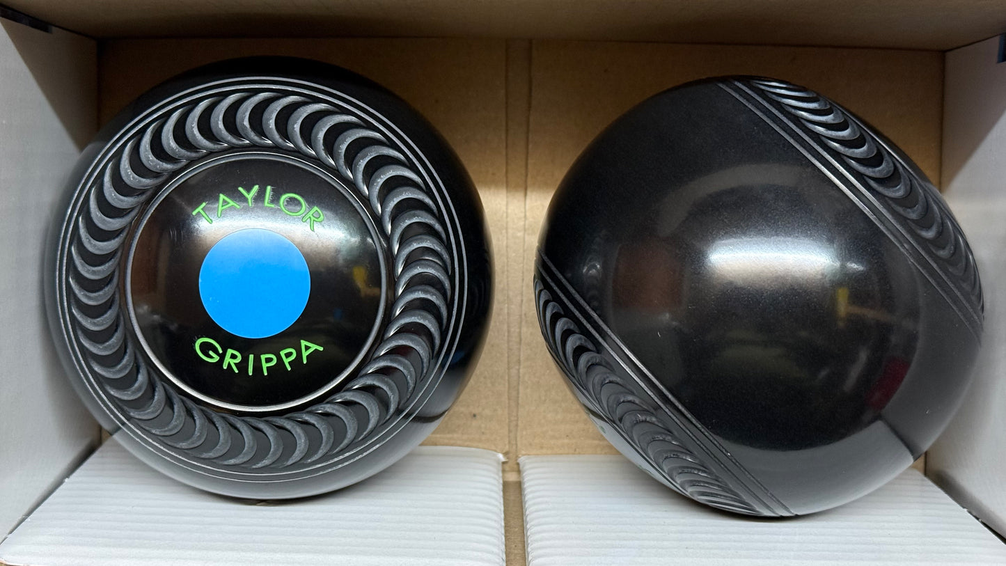 Taylor Grippa - 2lb 6oz (Standard) - Black (Light Blue Mounts) - 2 Full Bias