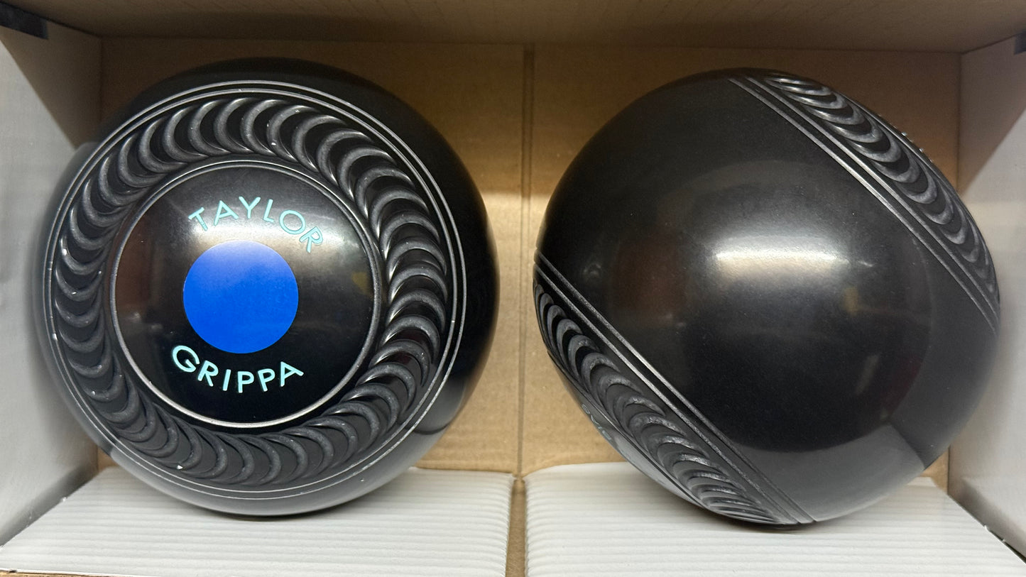 Taylor Grippa - 2lb 6oz (Standard) - Black (Blue Mounts) - 2 Full Bias