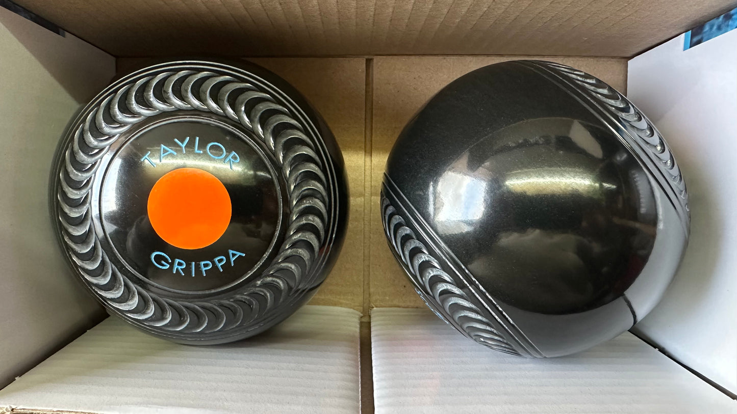 Taylor Grippa - 2lb 4oz (Standard) - Black (Orange Mounts) - 2 Full Bias