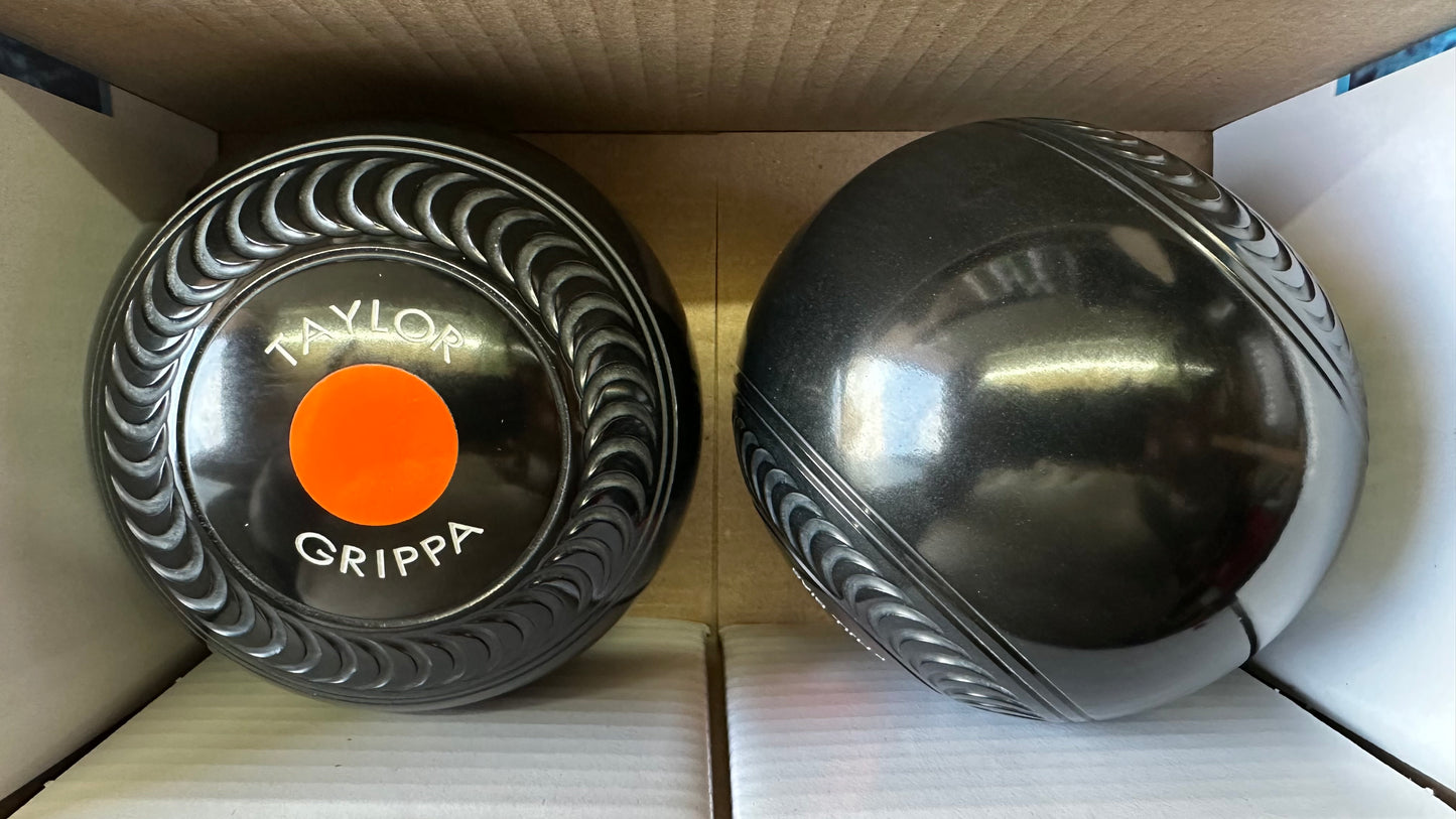 Taylor Grippa - 2lb 8oz (Standard) - Black (Orange Mounts) - 2 Full Bias