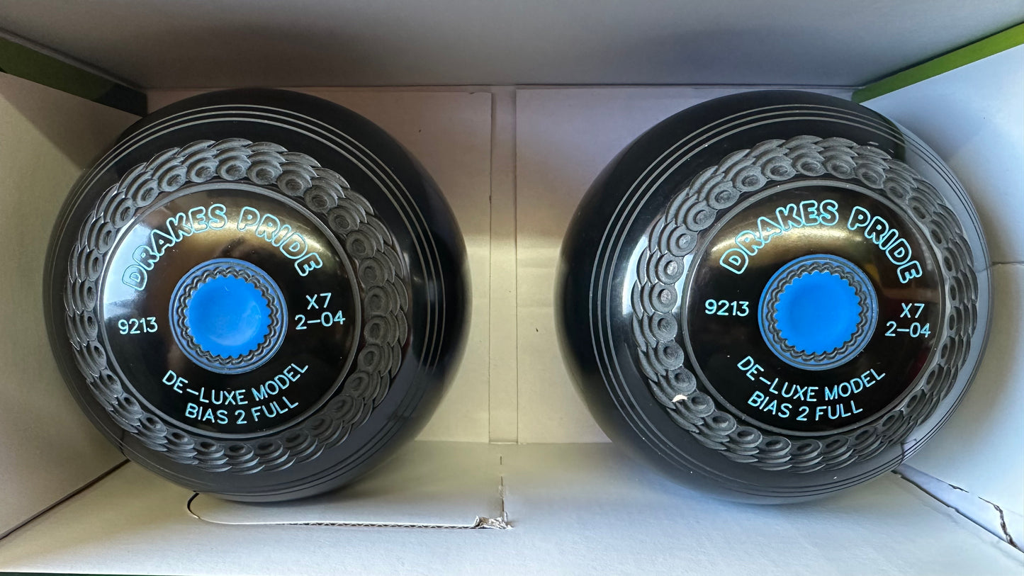 Drakes Pride Deluxe - 2lb 4oz - Black (Blue Mounts) - 2 Full Bias
