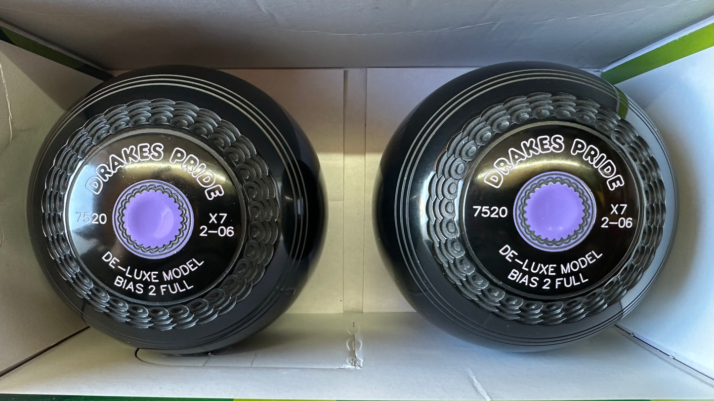Drakes Pride Deluxe - 2lb 6oz - Black (Blue Mounts) - 2 Full Bias