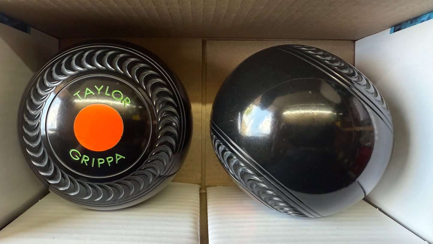 Taylor Grippa - 2lb 4oz (Standard) - Black (Orange Mounts) - 2 Full Bias