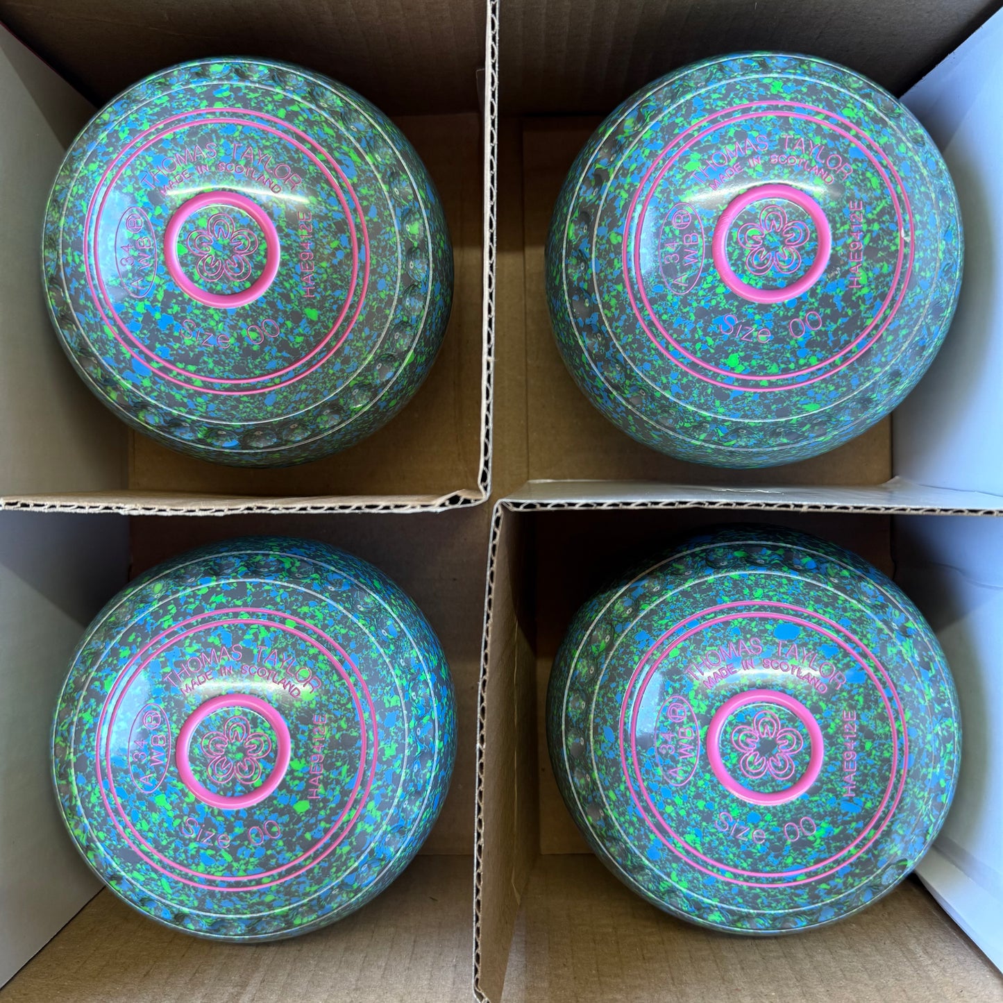 Taylor Ace - Size 00 - Iced Lime (Pink Rings) - WB34 Stamp