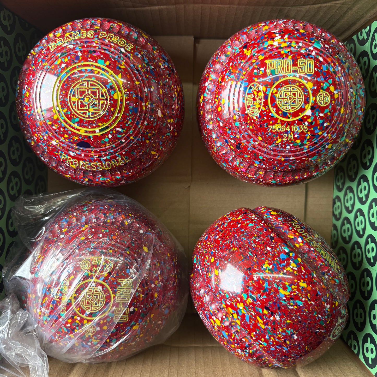 Drakes Pride PRO-50 - Size 2H - Red Harlequin (Yellow Rings) - WB34 Stamp