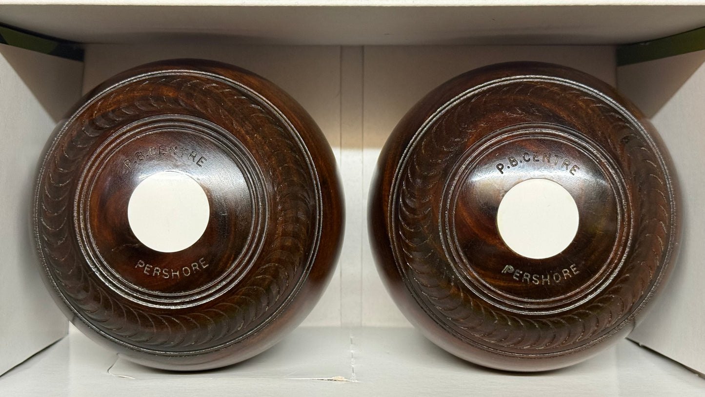 UB2839 Lignum Crown Green Bowls - 2lb 2oz - made by Pershore Bowls Centre