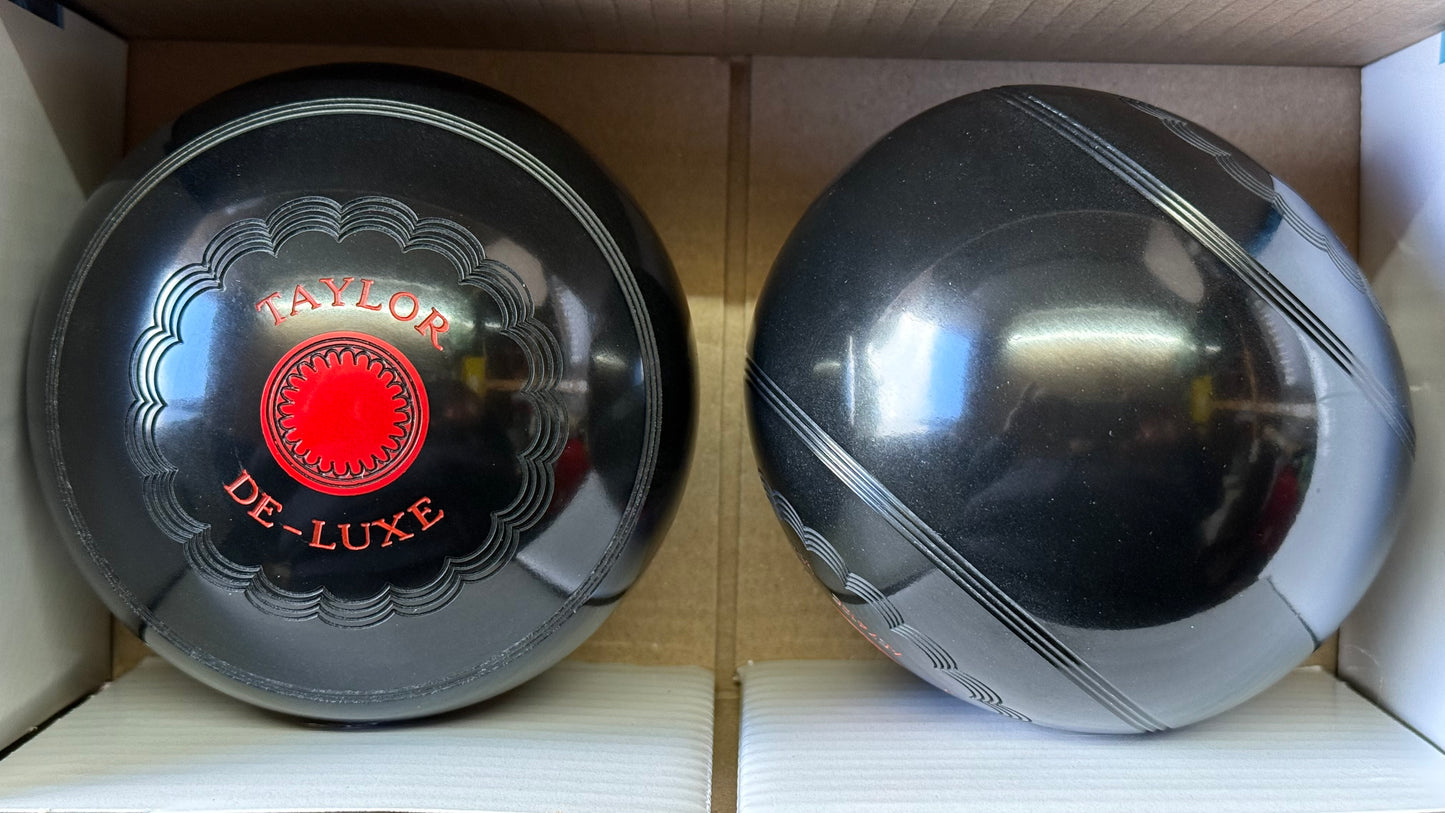 Taylor Deluxe - 2lb 6oz (Standard) - Black (Red Mounts) - 2 Full Bias