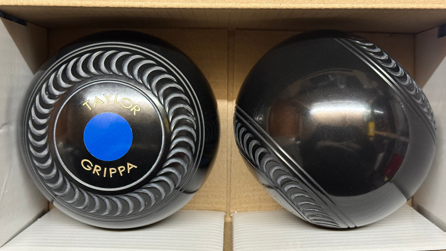 Taylor Grippa - 2lb 10oz (High Density) - Black (Dark Blue Mounts) - 2 Full Bias