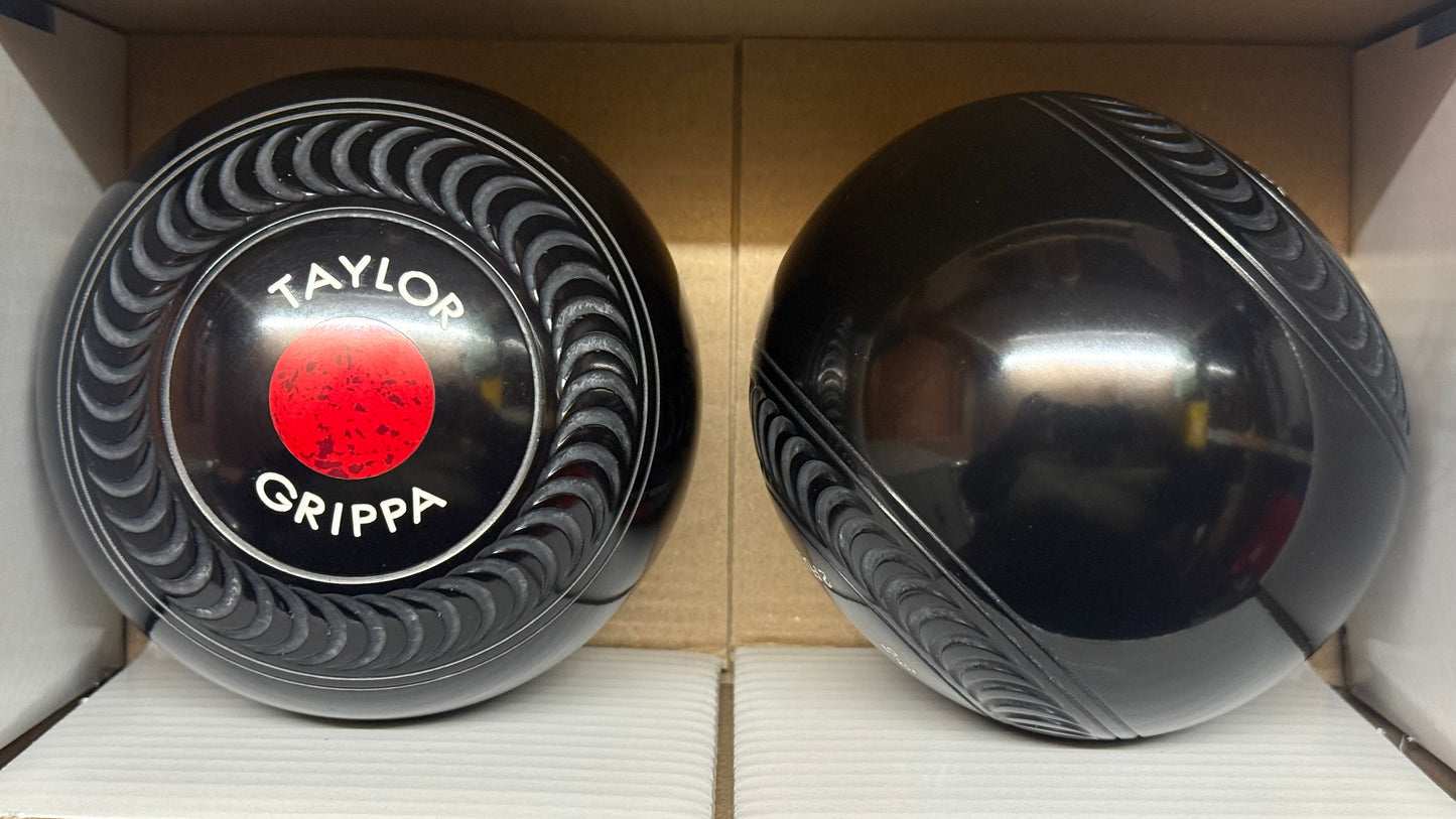 Taylor Grippa - 2lb 6oz (Standard) - Black (Red/Maroon Mounts) - 2 Full Bias