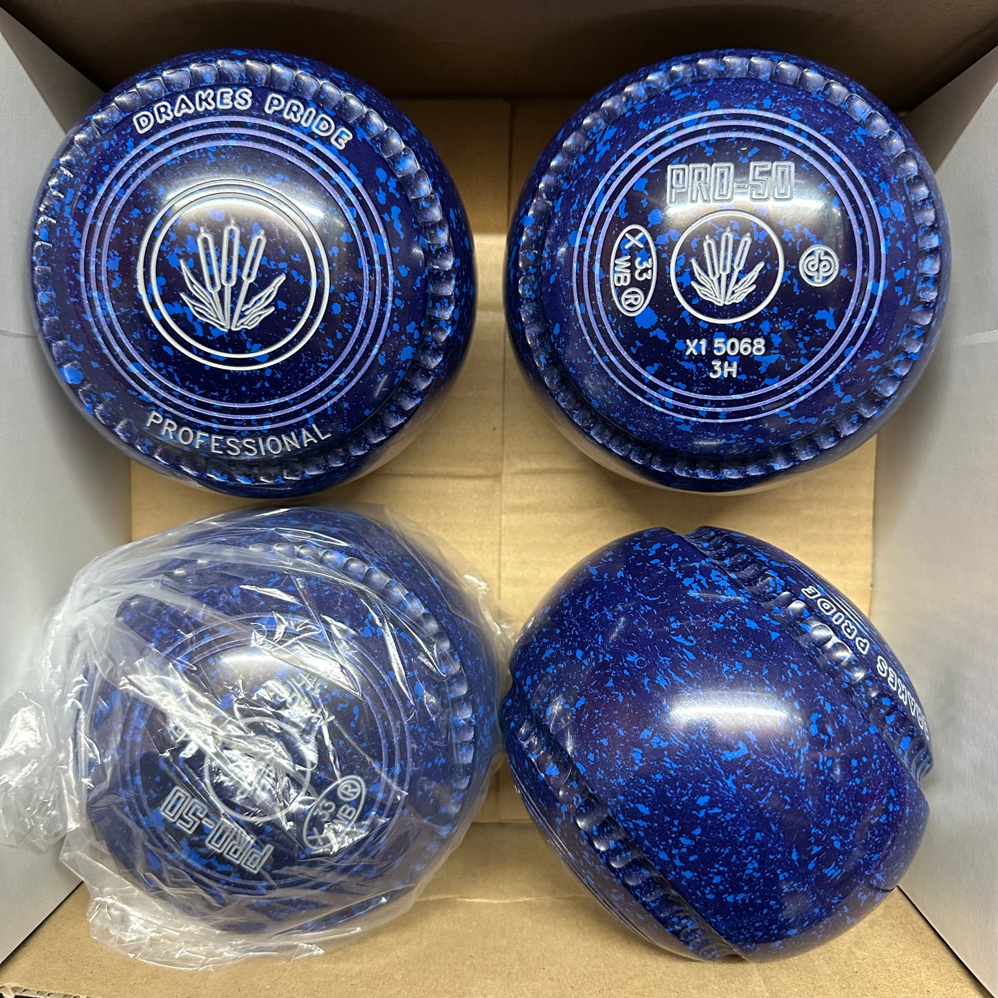 Drakes Pride PRO-50 - Size 3H - Dark Blue/Blue (Grey Rings) - WB33 Stamp