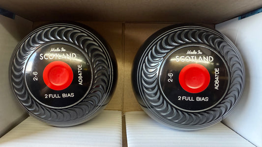 Taylor Grippa - 2lb 6oz (Standard) - Black (Red Mounts) - 2 Full Bias