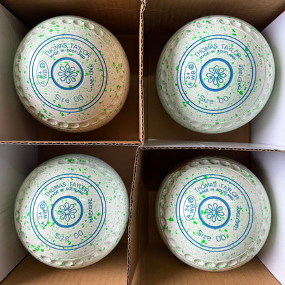 Taylor Ace - Size 00 - White/Lime (Light Blue Rings) - WB34 Stamp