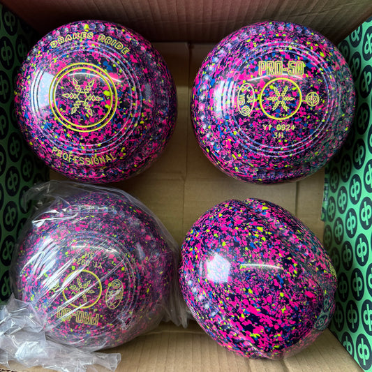 Drakes Pride PRO-50 - Size 3H - Dark Blue/Light Blue Fluorescent Harlequin (Yellow Rings) - WB34 Stamp