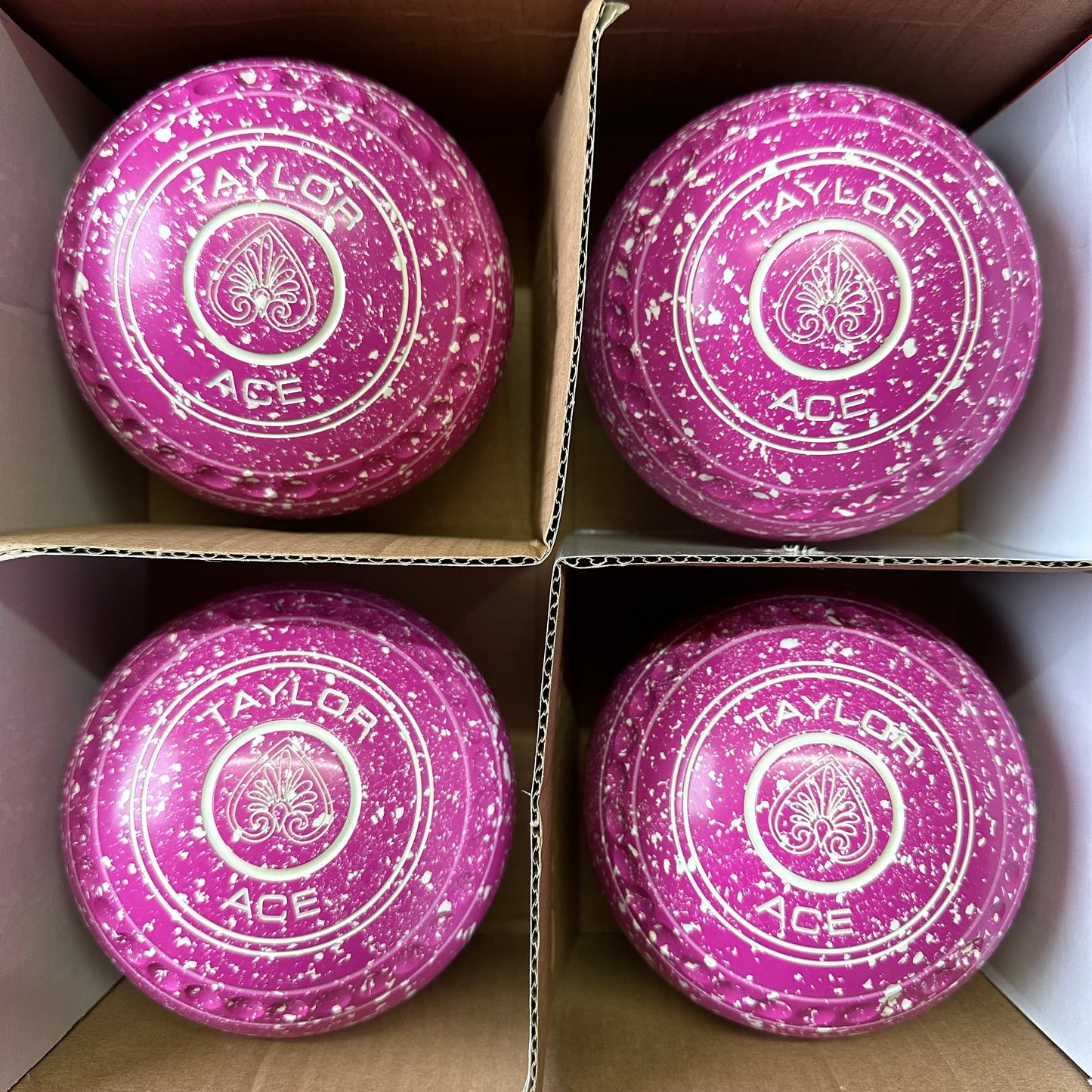 UB2405N Taylor Ace - Pink/White - Size 0 Heavy (Progrip) - WB32 Stamp