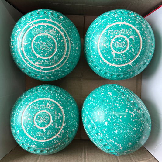 UB2610 Taylor Vector VS - Mint/White - Size 0 Heavy (Progrip) - WB33 Stamp