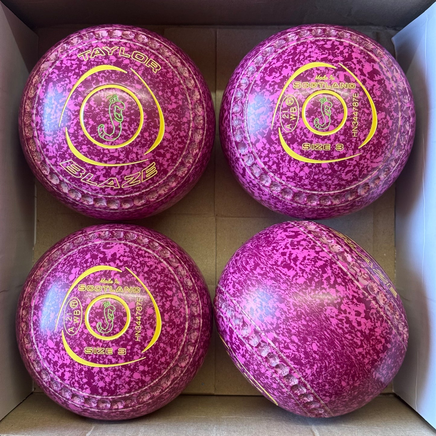 UB2807 Taylor Blaze - Raspberry Ripple - Size 3 Heavy - WB21 Stamp