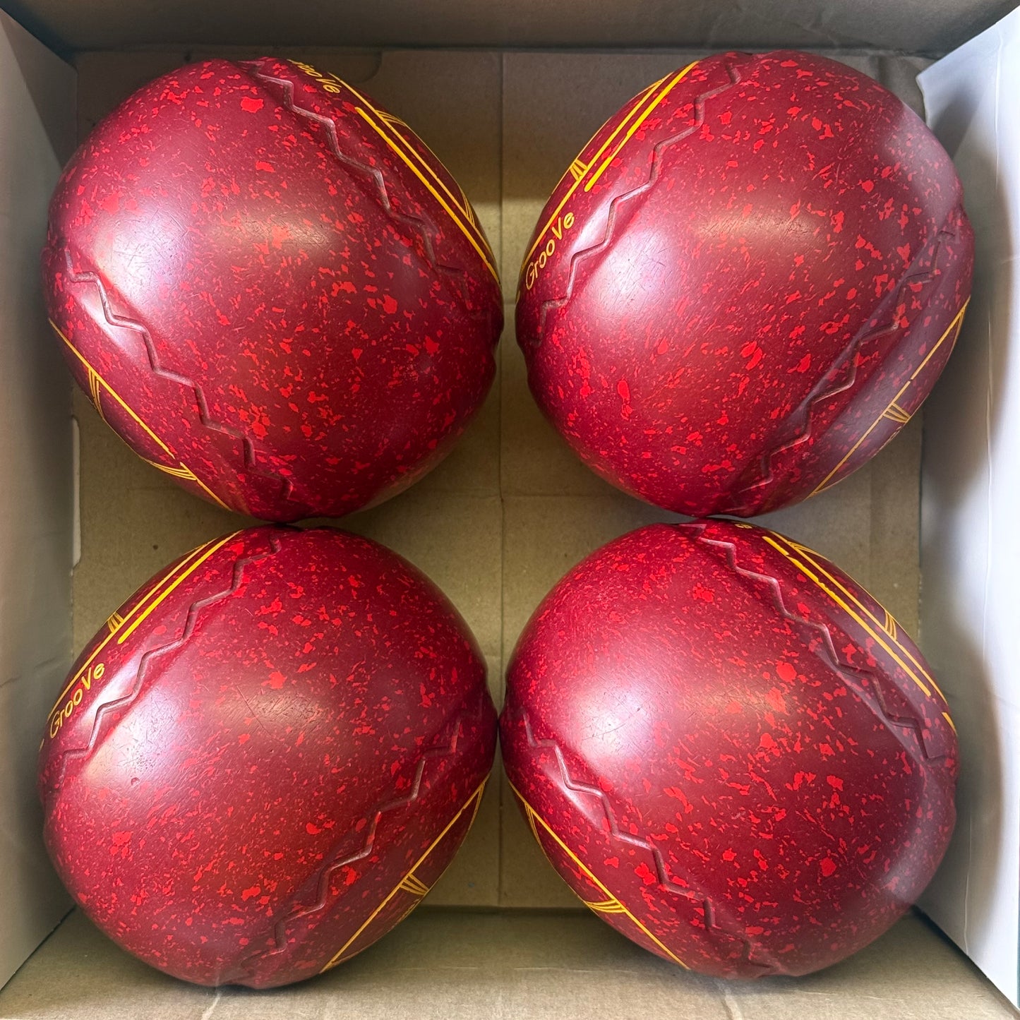 UB2813 Aero Groove - Maroon/Red - Size 4 Heavy (Z-Scoop Grip) - WB25 Stamp