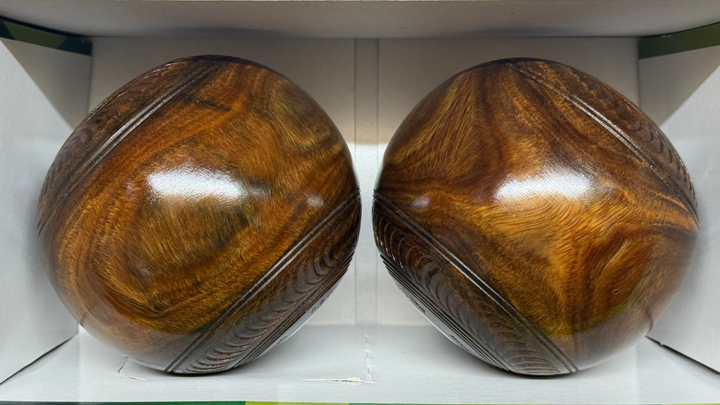 UB2839 Lignum Crown Green Bowls - 2lb 2oz - made by Pershore Bowls Centre