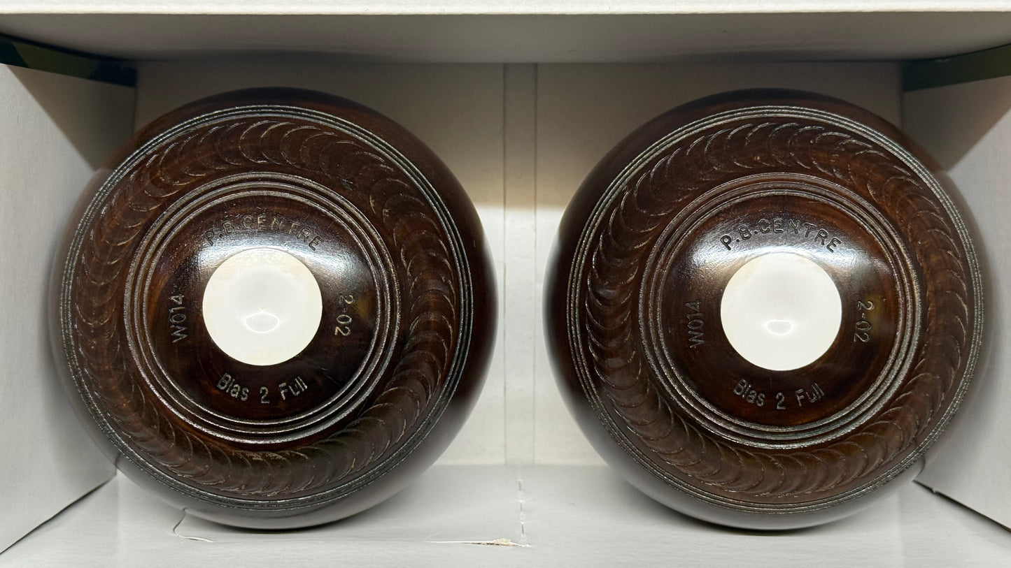 UB2840 Lignum Crown Green Bowls - 2lb 2oz - made by Pershore Bowls Centre
